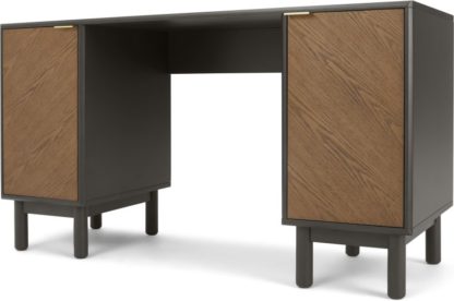 cbf9b2edfe811e21e338ad4053f324928138c5c1bd8a5318f41ed16ffca6804c.jpg An Image of Belgrave Desk, Dark Stained Oak
