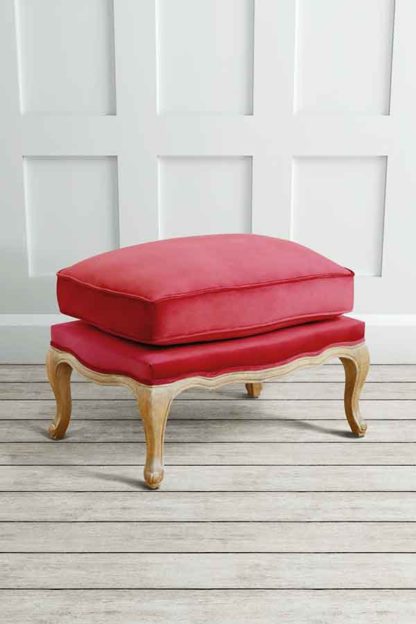 An Image of Le Notre French Vintage Style Shabby Chic Oak Stool Cranberry