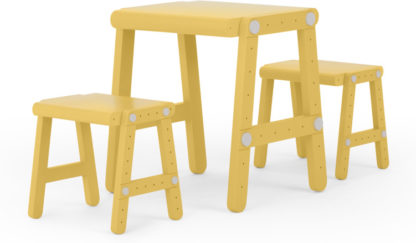 fdfca7791ed7fc4ad1a350a4bddfab6cd00c75bc332e5b04ec54ee1cf0319e17.jpg An Image of Tonk Table Play Set