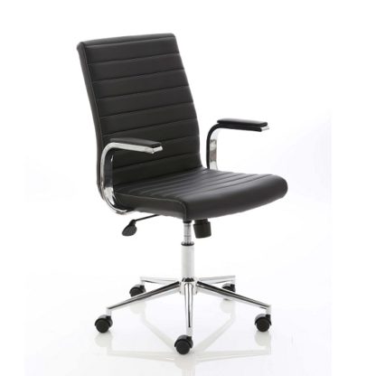 An Image of Tylor Executive Chair In Black Bonded Leather With Wheels
