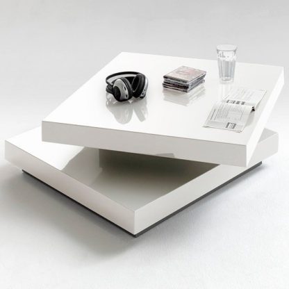 4984ee1852c13e3dcfd14d9e4fc34ae4d46e35d048560b74fbdbf936bb517c20.jpg An Image of Hugo Square Coffee Table High Gloss White With Twist Top