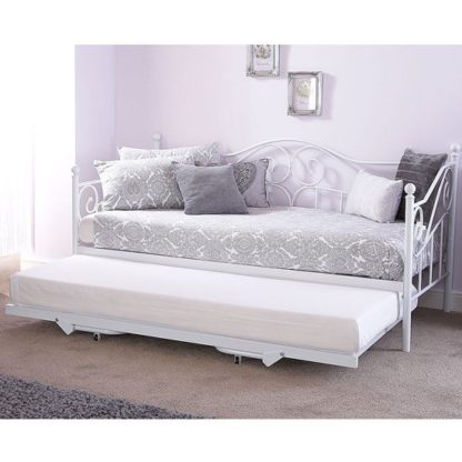 5bb5665d2e199626082cacd44d01f713c6c7c4965f6bb175176058e0f345f87a.jpg An Image of Madison Metal Single Day Bed With Guest Bed In White