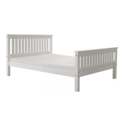 5c15155dd1284bafeeb3610e134cbd015bb240a10bb30291acbe9a65ac93882e.jpg An Image of Manila High Footend Pine Single Bed In White