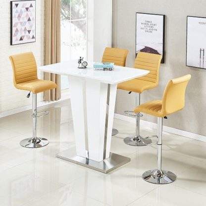 An Image of Memphis Glass Bar Table Gloss White 4 Ripple Curry Stools