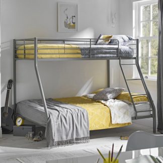 An Image of Primo Metal Triple Sleeper Bunk Bed In Silver