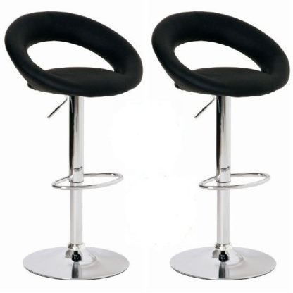 a492337e196060e2e441f6649f8b4b3d2b5819ba2bd4cd076c38109f4aa37670.jpg An Image of Leoni Bar Stools In Black Faux Leather in A Pair
