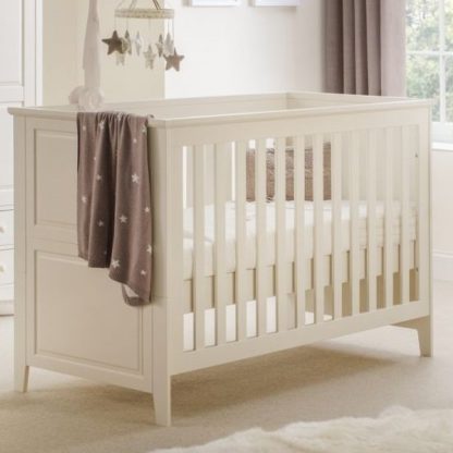 c010527512d933bb9f3a1022f1c2a5c224edafed7d7469096d44db007f0dd0fb.jpg An Image of Amandes Wooden Cotbed In Stone White Lacquer Finish