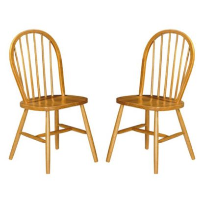 c1c949618141506e619ce723b23be0087e1d49f3982dfe21aebd1fb06b0d3e16.jpg An Image of Windsor Honey Lacquered Wooden Dining Chairs In Pair