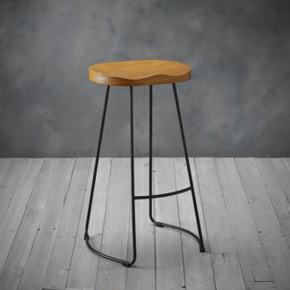 An Image of Bailey Black Metal Leg Bar Stool With Pine Wood Seat