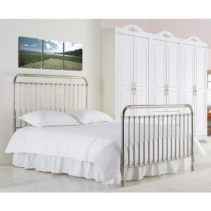 An Image of Rose Classic Metal King Size Bed In Chrome