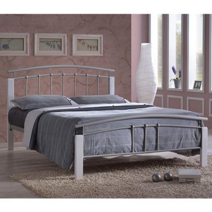 374153333f035a6022149f1e128489393c5b2edb887625adbed66a35dfbf6c03.jpg An Image of Tetron Metal Double Bed In Silver With White Wooden Posts