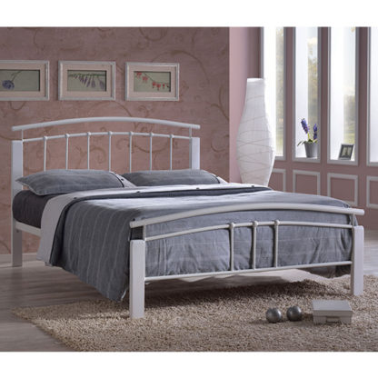 3eadddfd5496a0be88b4b9d782185ff7e7c0d1bfe966802a36e9520f5c18668f.jpg An Image of Tetron Metal Single Bed In White With White Wooden Posts