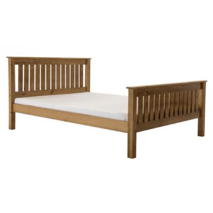 8504488f70e2a0d98920bbde6a745aecc2ee77ff26747921d4c6bbc718a1503f.jpg An Image of Manila High Footend Pine Single Bed In Antique