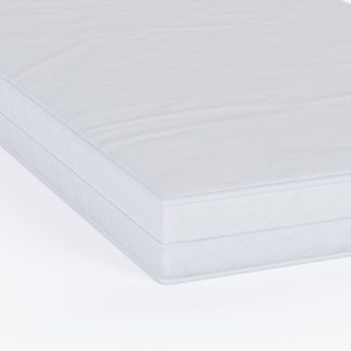 An Image of Pocket Sprung Junior Kids Mattress - 3ft Single (90 x 190 cm)