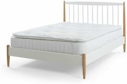 b5e641485ec3d03f4e79f12f5a71c90ff493f6a970a170c1a6b55ecc19c3e2ea.jpg An Image of Oppala 1500 Pocket Pillow Top Memory Foam, Medium Firm Tension, King Size Mattress