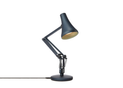 An Image of Anglepoise 90 Mini Mini Desk Lamp Berry Red & Red