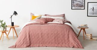 An Image of Boxton 225x220cm 100% Cotton Stonewashed Bedspread, Dusky Pink