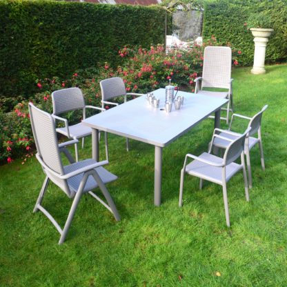 An Image of Libeccio 6 Seater Extendable Dining Set Grey