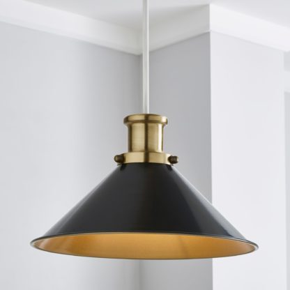 177a54f486c71cc18af0df399611496e0adbbb0fd4a615514f042a983740e64c-1.jpg An Image of Logan Grey Easy Fit Pendant Brown