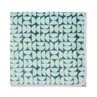 An Image of Helena Springfield Liv Tolka Teal Fleece Throw Teal (Blue)