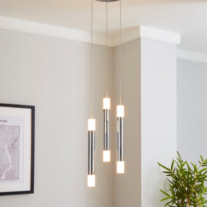 2478d85e9662cacd9a1174419a4f90e4b704c52faace70610eef535a028a908d-1.jpg An Image of Zarah 3 Light Integrated LED Cluster Ceiling Fitting Silver