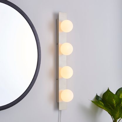 2f0fb566b18554b285fea546b1e36298f28a084de77bd72daeb9498942336b11-1.jpg An Image of Coco Hollywood Mirror Light Matt Grey & White Matt Grey