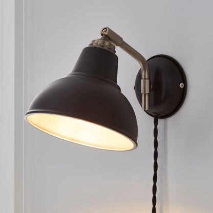An Image of Bradwell Easyfit Plug-in Wall Light Black