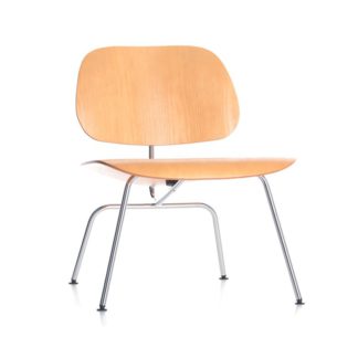 An Image of Vitra Eames Plywood Group LCM Natural Ash