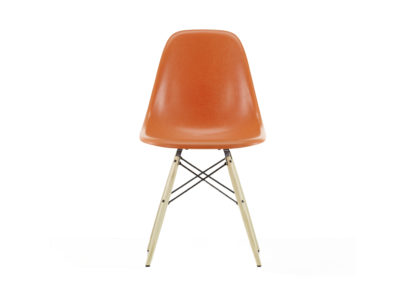 An Image of Vitra Eames Fibreglass Chair DSW Eames Parchment 65 Ash Honey Tone 05 Glides