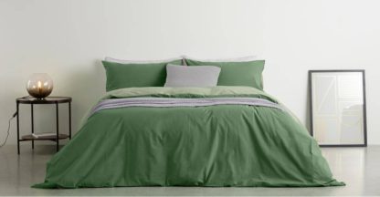 An Image of Solar Cotton Reversible Duvet Cover + 2 Pillowcases, King, Moss Green/Soft Green UK