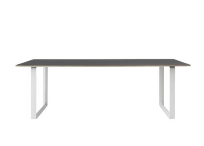 An Image of Muuto 70/70 Table Large Black and White