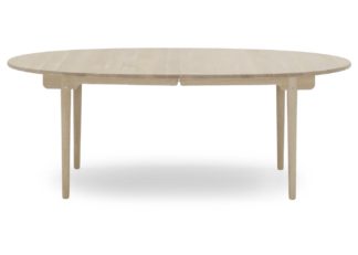 An Image of Carl Hansen & Søn CH338 Extending Dining Table Soaped Oak