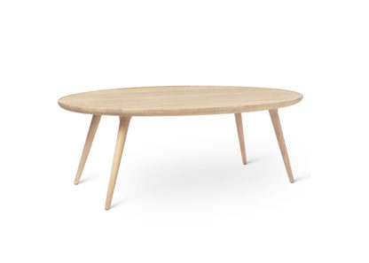 An Image of Mater Accent Oval Lounge Table White Matt Lacquered Oak W80 x L120