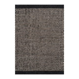 An Image of Linie Design Asko Rug Black 250 x 350cm