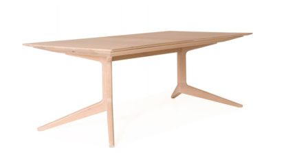 An Image of De La Espada Light Extending Dining Table Danish Oak