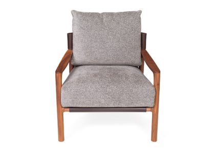 9555e99f8c141e0bbbad4129eb951ad6d25e3736c8bff2b4c9ae4efc06b6244a.jpg An Image of Porada Vera Armchair Walnut