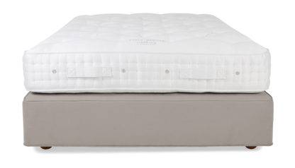 97a72d3e8593609db66abfb5a0bccd3cae96ed6e380f0a308c4a207e690439dc.jpg An Image of Vispring Regal Superb Soft Tension Divan single Tk589 Steel