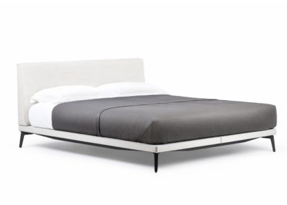 An Image of De La Espada McQueen Kingsize Bed