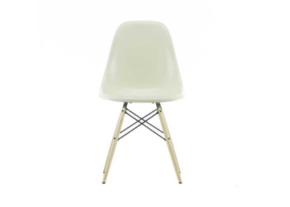 An Image of Vitra Eames Fibreglass Chair DSW Eames Parchment 65 Ash Honey Tone 05 Glides