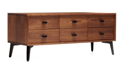 An Image of De La Espada Mcqueen Low Chest Oiled Oak