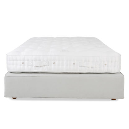 a3c0669fabe71f476c88c07a5478b3cfa2186aeb7841f44bd2f6294c2cb87783.jpg An Image of Vispring Baronet Superb Soft Tension Divan Super King Tk589