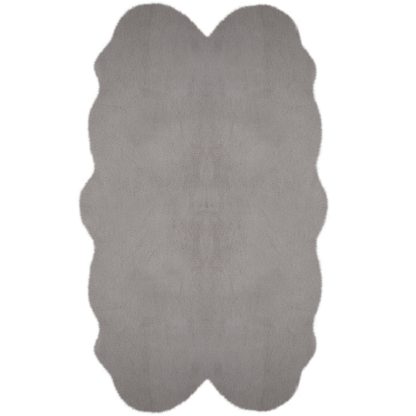 a84f8b6bdf50c602ae6677c9f9c0932179c506f83390a9e84a1c04ddfad67d74-2.jpg An Image of Supersoft Faux Fur Quad Rug Cream