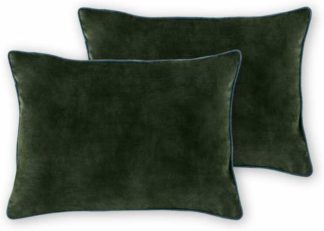 An Image of Castele Set of 2 Luxury Velvet Cushions, 35x50cm, Dark Green with Teal Piping