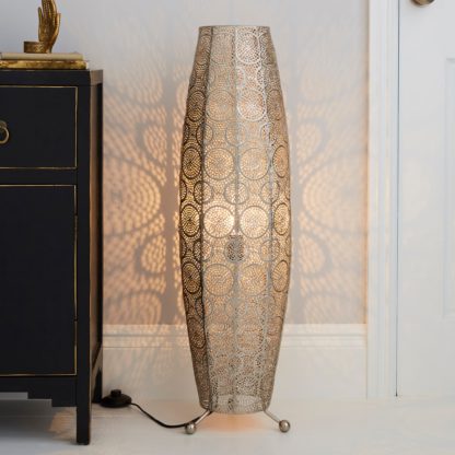 bc0de2e464172572dc6dfb96cac7f75c9d2e45fc6779d3709037ae32b786b24a-1.jpg An Image of Manila Moroccan 85cm Chrome Floor Lamp Chrome