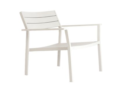 An Image of Case Eos Garden Lounge Chair Black