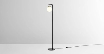 d1c40f643895ebd072a76de5dfa921e6999bca675b77a70d493442a45cd5e7c8.jpg An Image of Nyro Floor Lamp, Black & Antique Brass