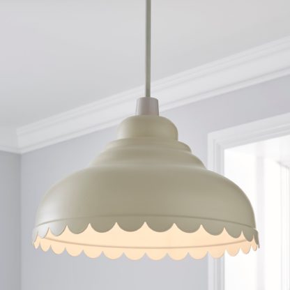 An Image of Sofie Scalloped Easy Fit Pendant Cream