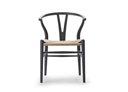 An Image of Carl Hansen & Søn CH24 Wishbone Chair Soft White