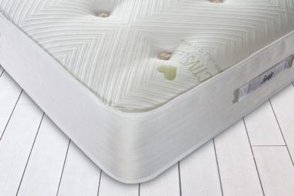 0a33370bfc2c6f90d3ff61f2bf24f725a8e5a4c87157e8385e092c415f9b75a8.jpg An Image of Sealy Activ 1800 Pocket Sprung Memory Kingsize Mattress