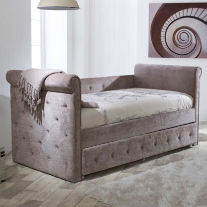 An Image of Zodiac Velvet Day Bed Beige